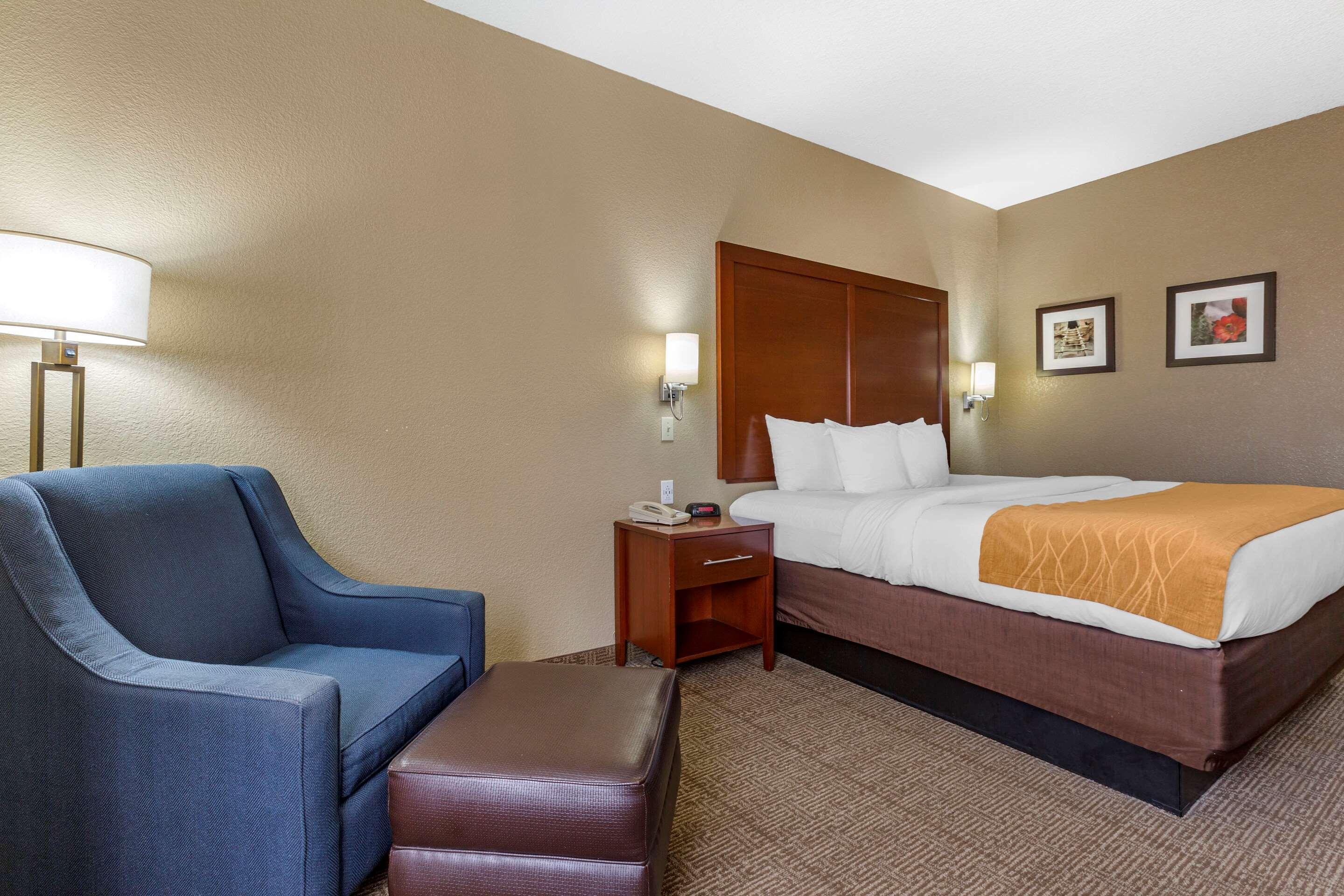 Comfort Inn & Suites Деминг Экстерьер фото