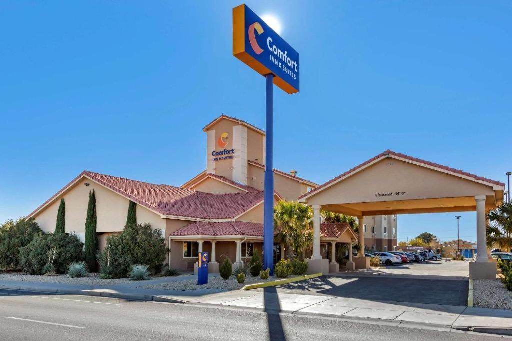 Comfort Inn & Suites Деминг Экстерьер фото